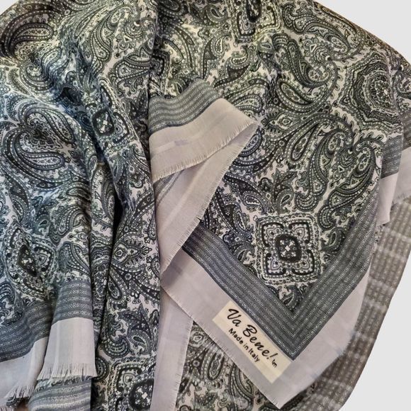 Va Bene Made in Italy Black and Gray Square Scarf - Picture 2 of 5